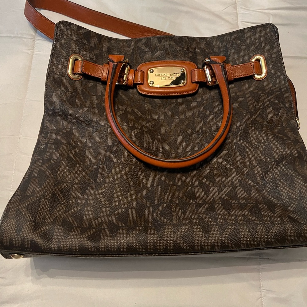 Michael‎ Kors Dark Brown Monogram Tote - Picture 2 of 2